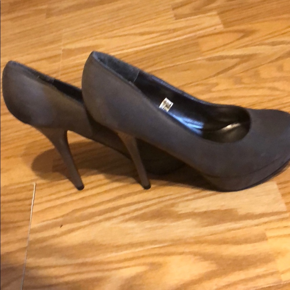 Grey heels